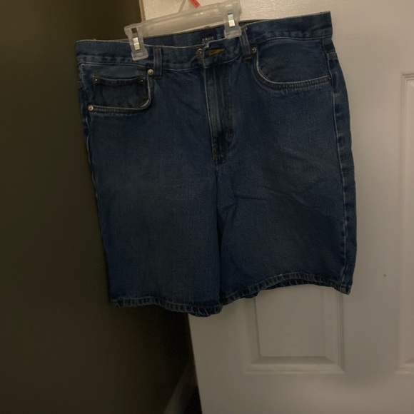 Men’s Jean shorts - Picture 1 of 3